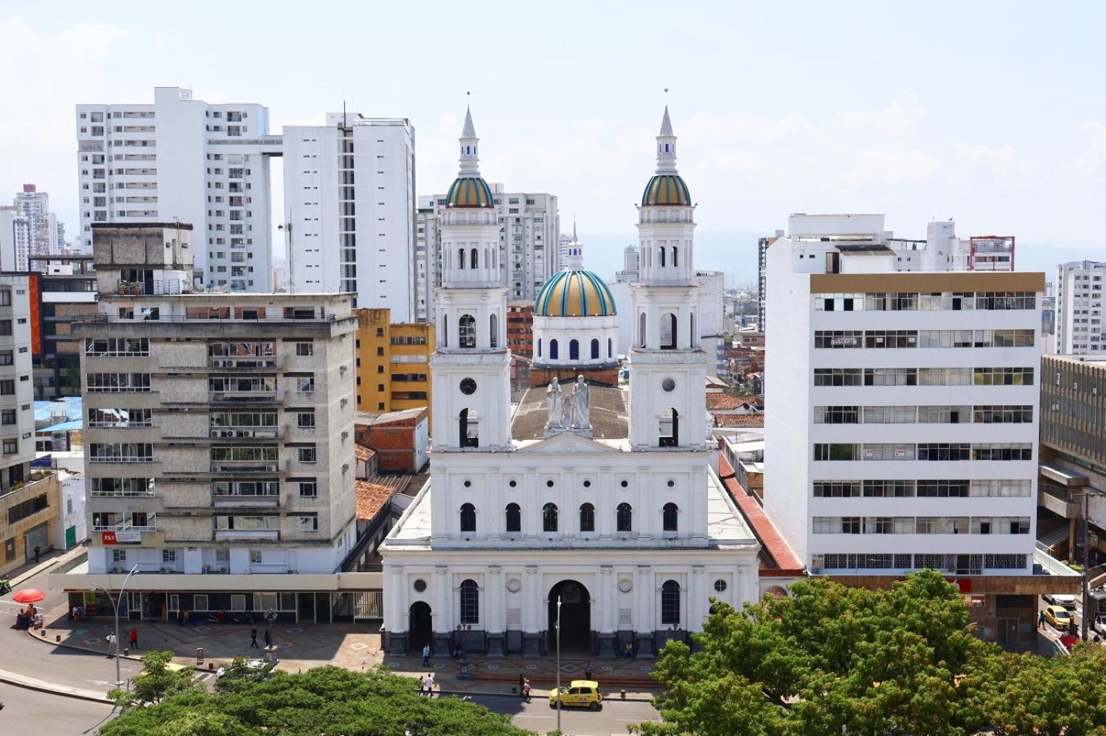 Hotel Internacional La Triada Bucaramanga Buitenkant foto